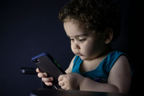 Top 5 téléphones adaptés aux enfants en 2023