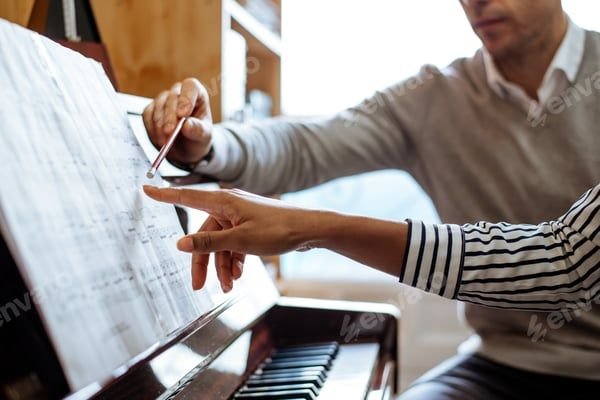 Explorez l'apprentissage du piano à domicile selon vos envies